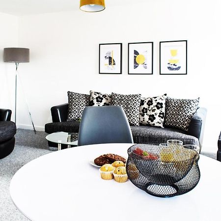 2 Bedroom Apartment Leamington Spa Hosted By Golden Key Lillington  Dış mekan fotoğraf